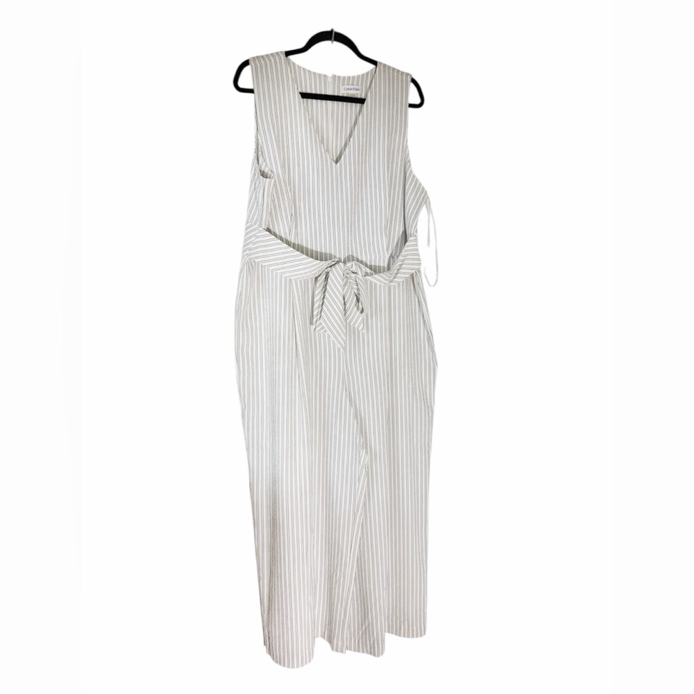 Calvin Klein White and Gray Backless Dress